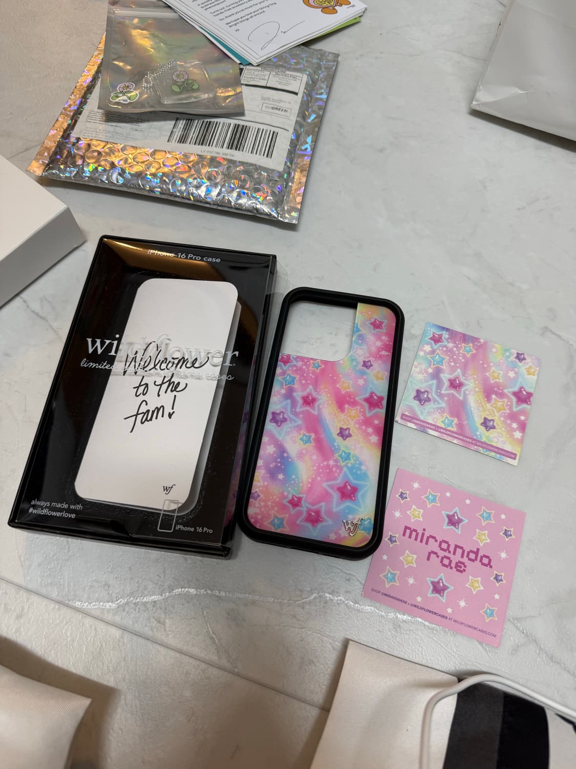 WildFlower case 16pro  상품이미지1