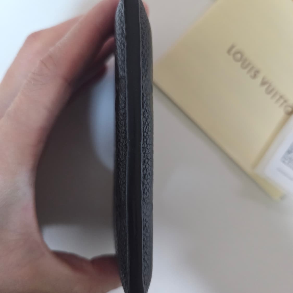 정품 풀박스 루이비통 앙프렝뜨 카드지갑 블랙 상품이미지6