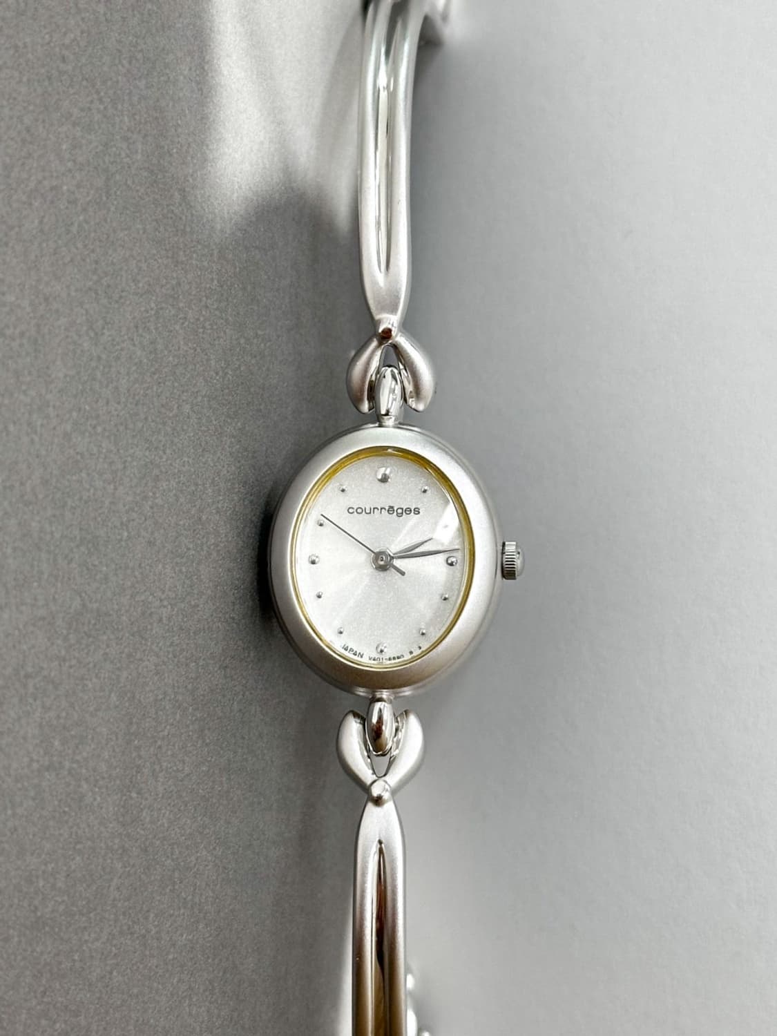 courreges / 꾸레쥬 실버 뱅글 시계  상품이미지4