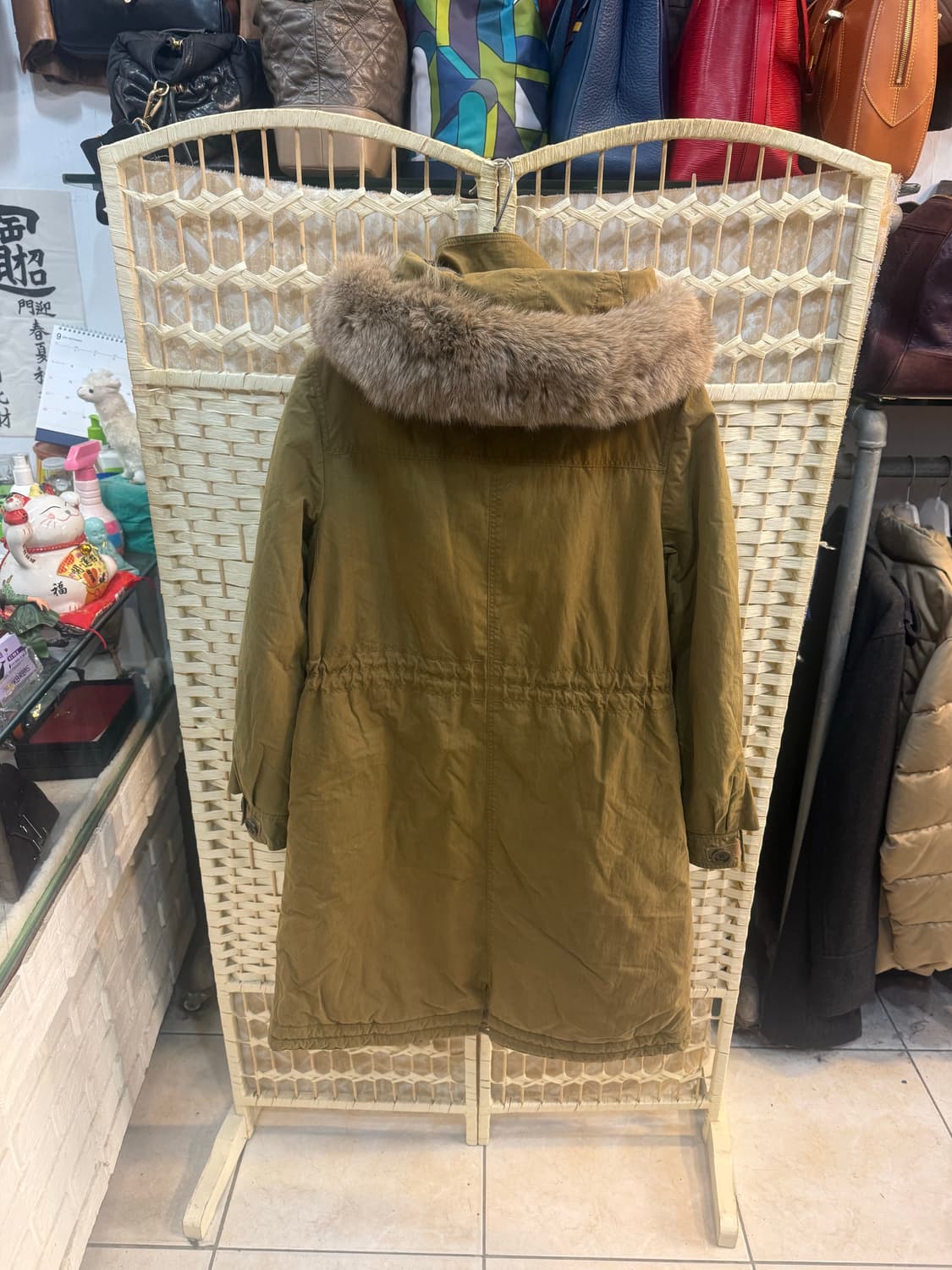 36/44-55 정품 버버리 브릿 야상패딩 팝니다 상품이미지9