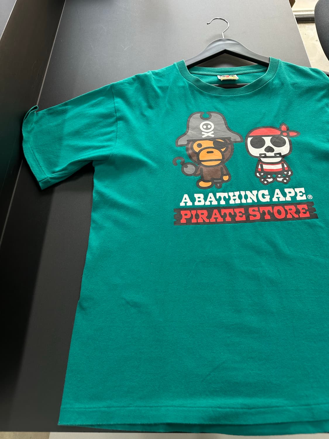 베이프 x PIRATE 해적마일로 반팔티 청록 상품이미지4