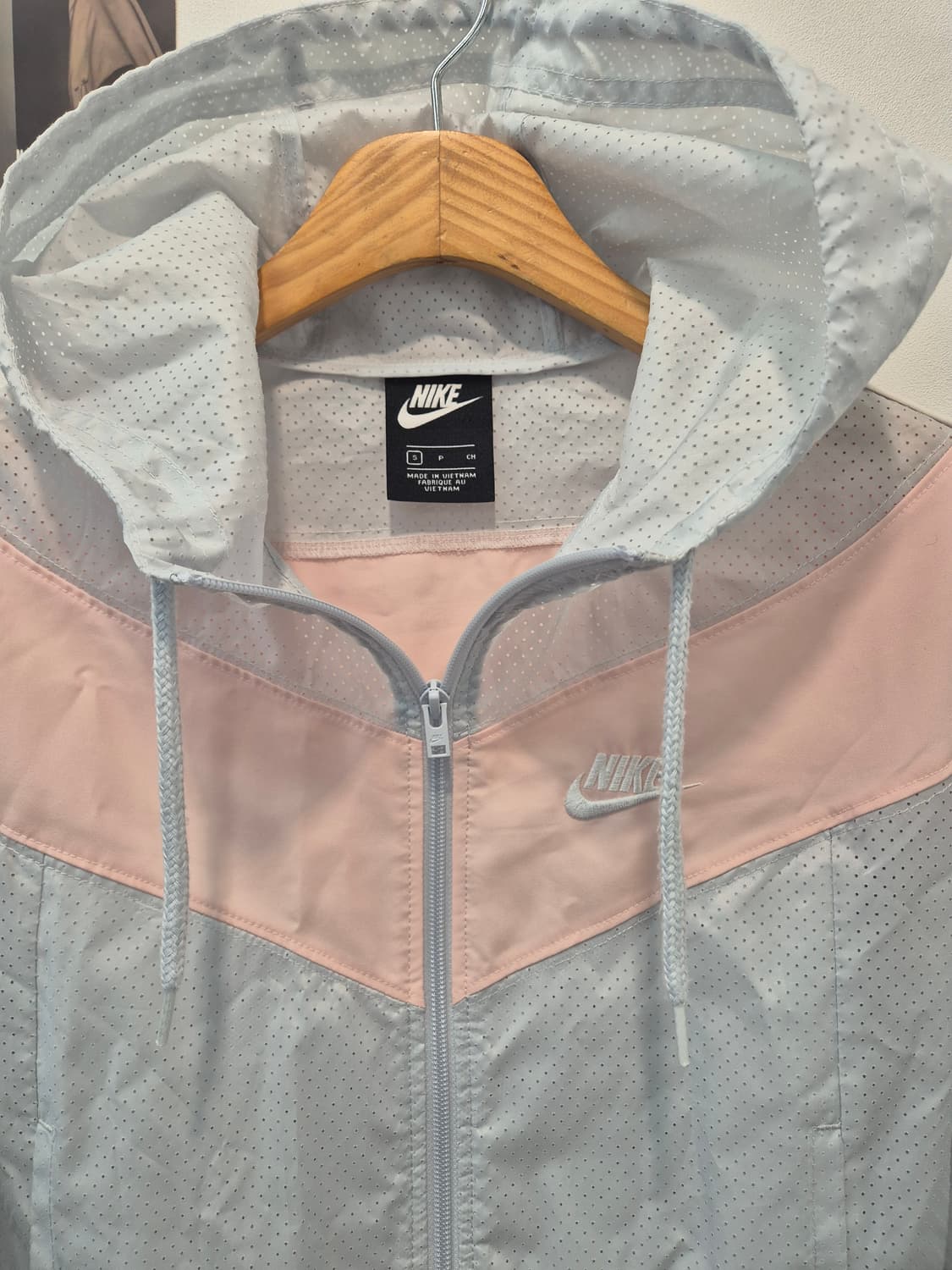 나이키 여성 바람막이  S
 상품이미지2