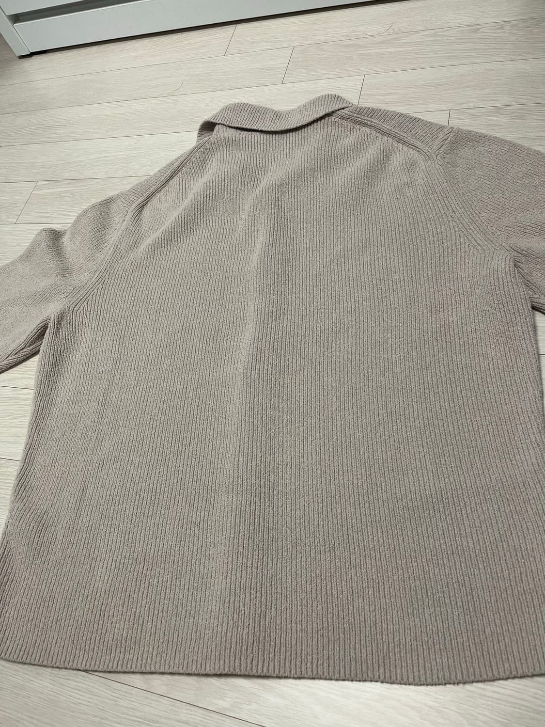 코스 COS 부클레 가디건 베이지 xl 상품이미지3