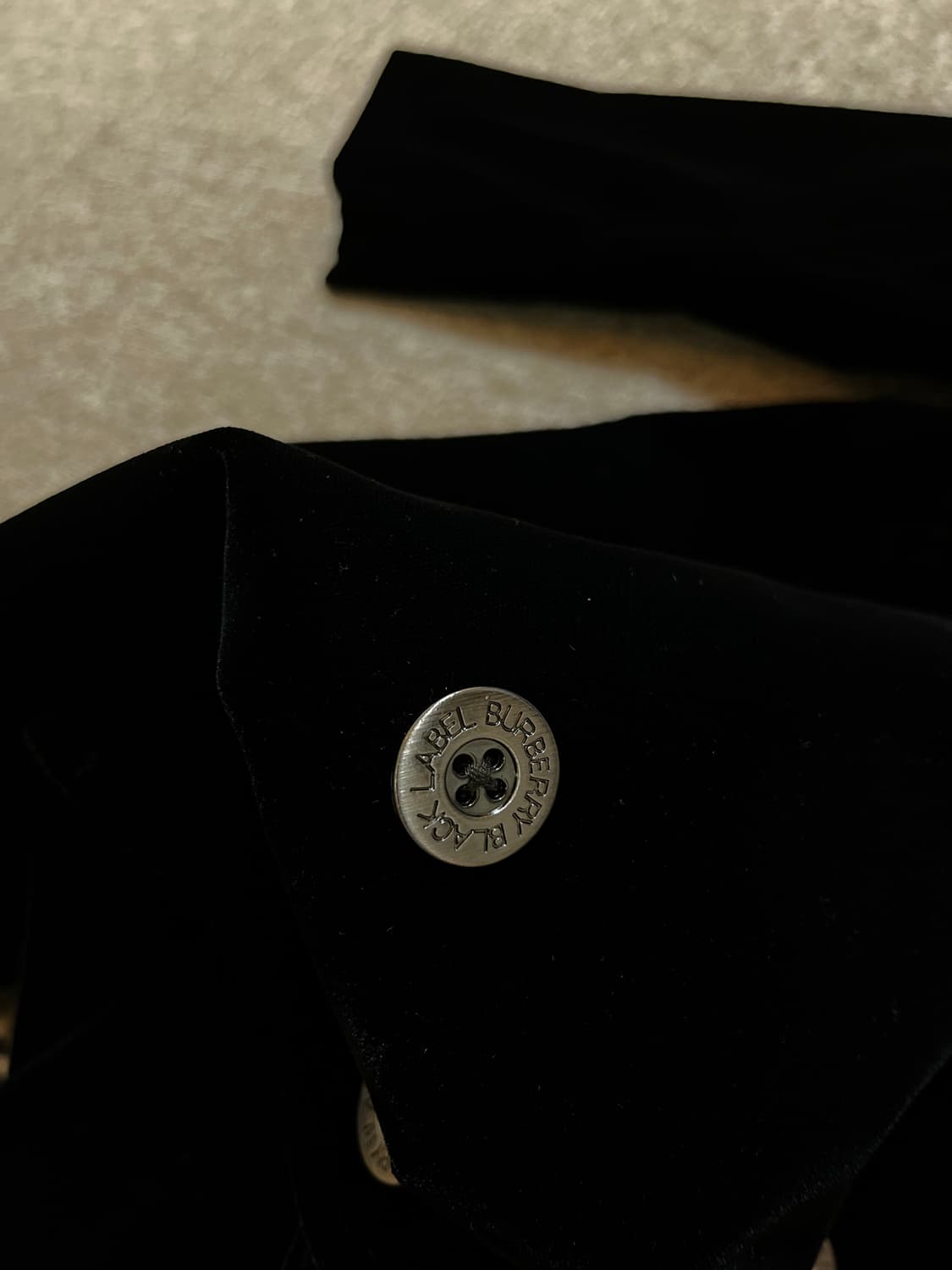 Burberry Black Label Velvet coat 상품이미지8