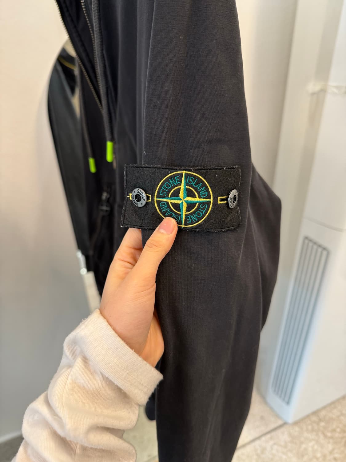 Stone Island Hooded Zip-up Jacket  상품이미지4