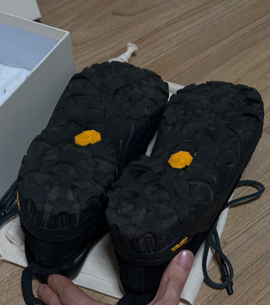 [42] 아워레가시 가베 스텔스 블랙 레더 상품이미지5