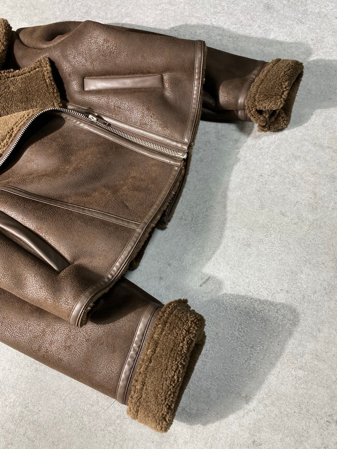 [S] ZARA 자라 브라운 크롭 무스탕 자켓 상품이미지3