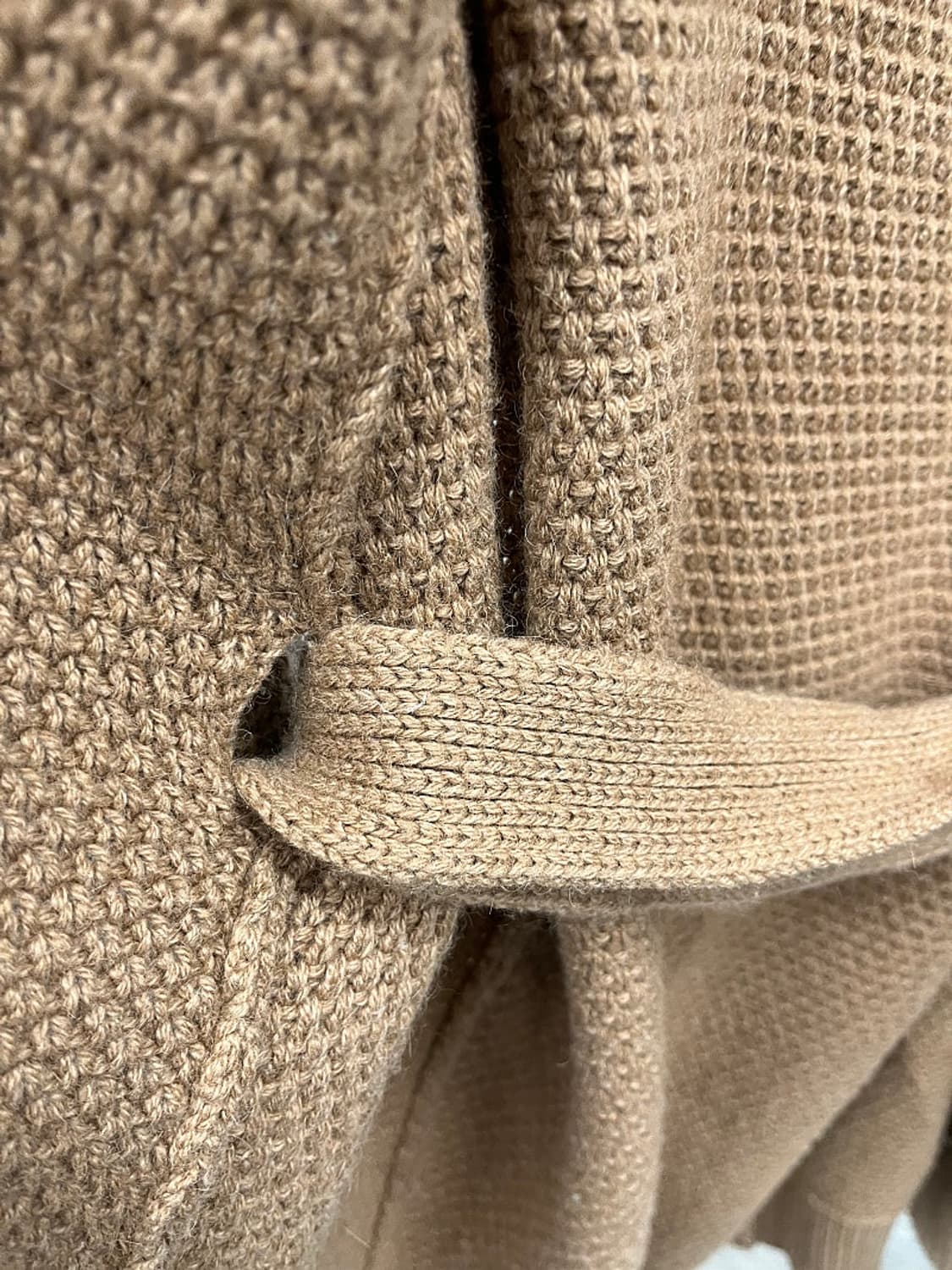 여) 구찌 카멜 와플 벨트가디건  상품이미지9