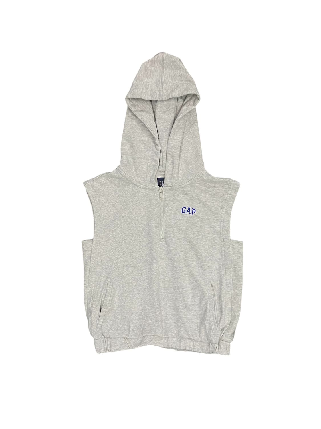Gap 로고 자수 디테일 후드 슬리브리스 상품이미지1