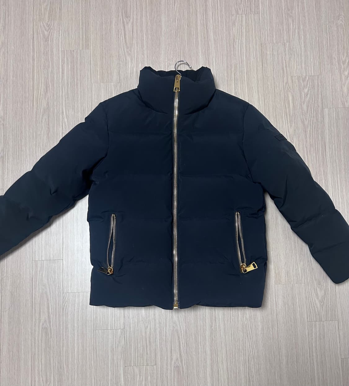 스노우피크 패딩 일본 한정판모델 블랙버클패딩 상품이미지2