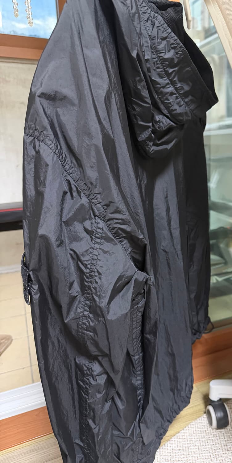 스톤아일랜드 크링클랩스 바람막이 상품이미지1