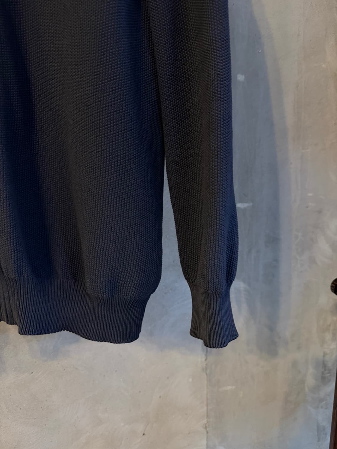 살바토레 페레가모 니트짚업 가디건 남성105 상품이미지5