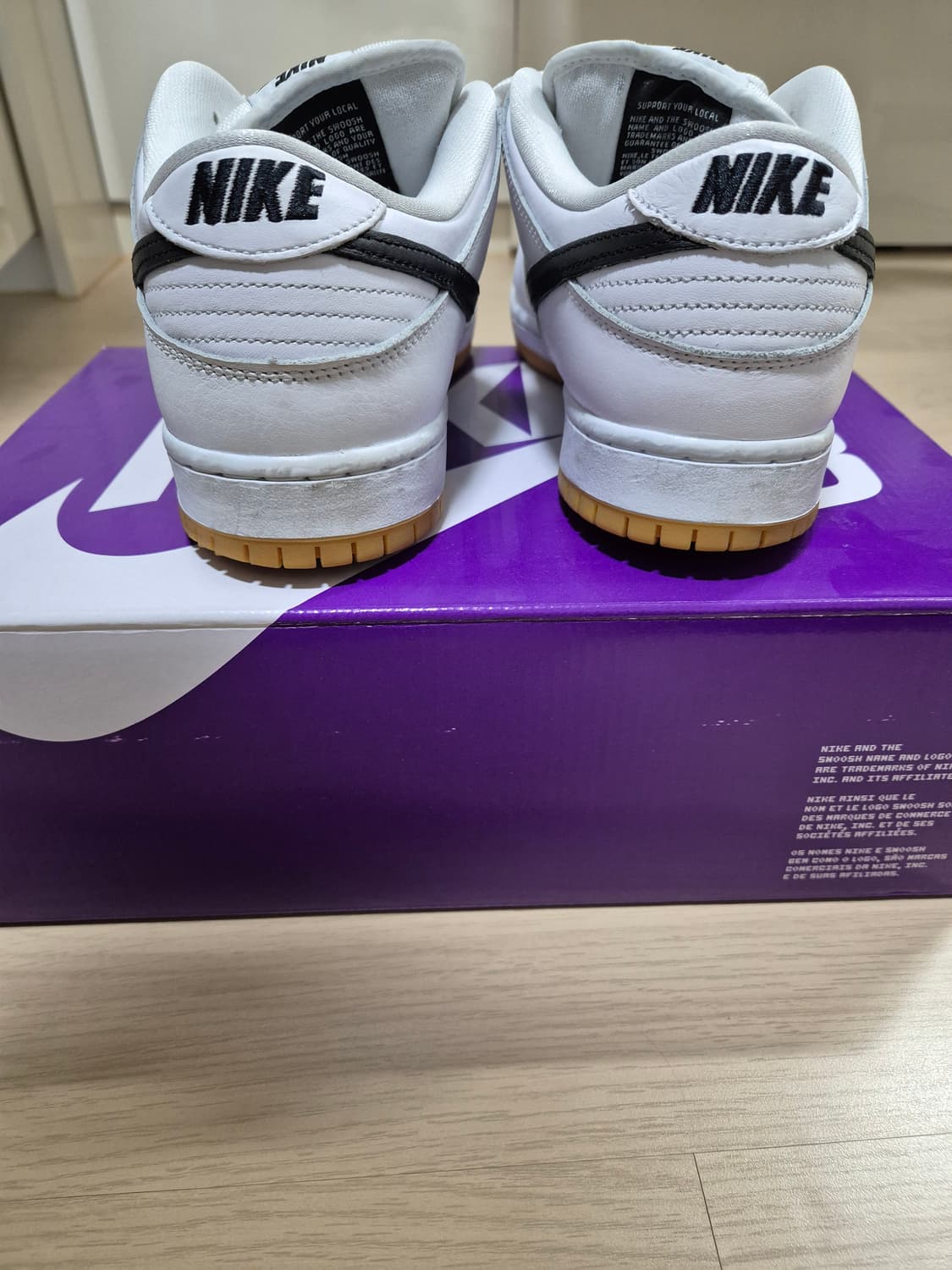 나이키 sb 덩크 로우 상품이미지3