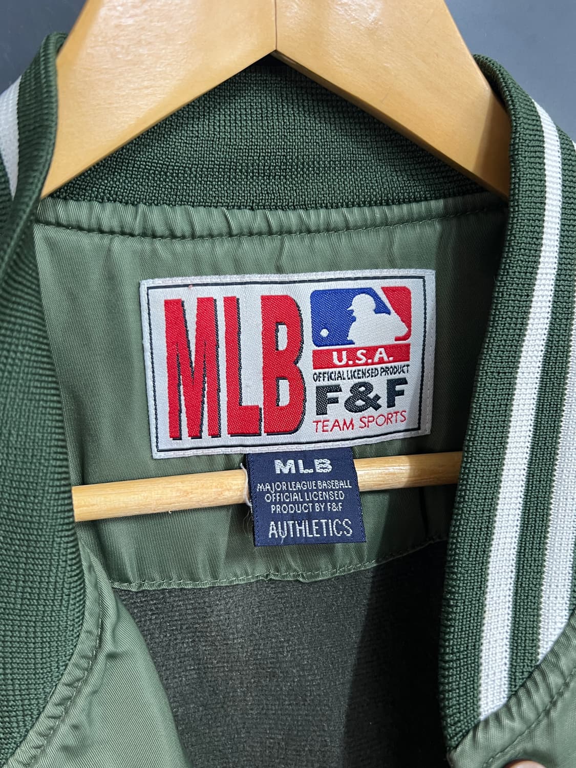 MLB f&f 오클랜드 애슬레틱스 스타디움 바시티 자켓 상품이미지5