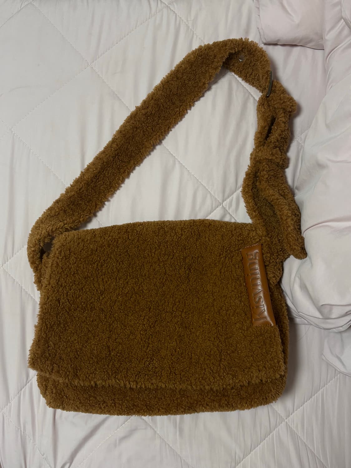 키시닝 뽀글이백 브라운 상품이미지1