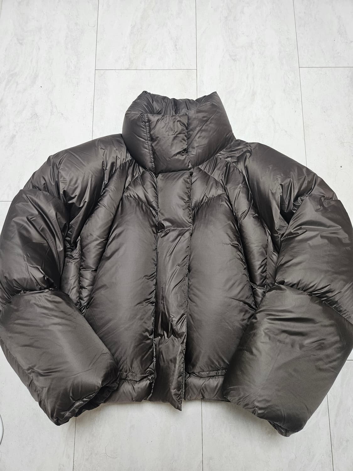 [L] 엔타이어스튜디오 UVR 다운 패딩 점퍼 상품이미지1