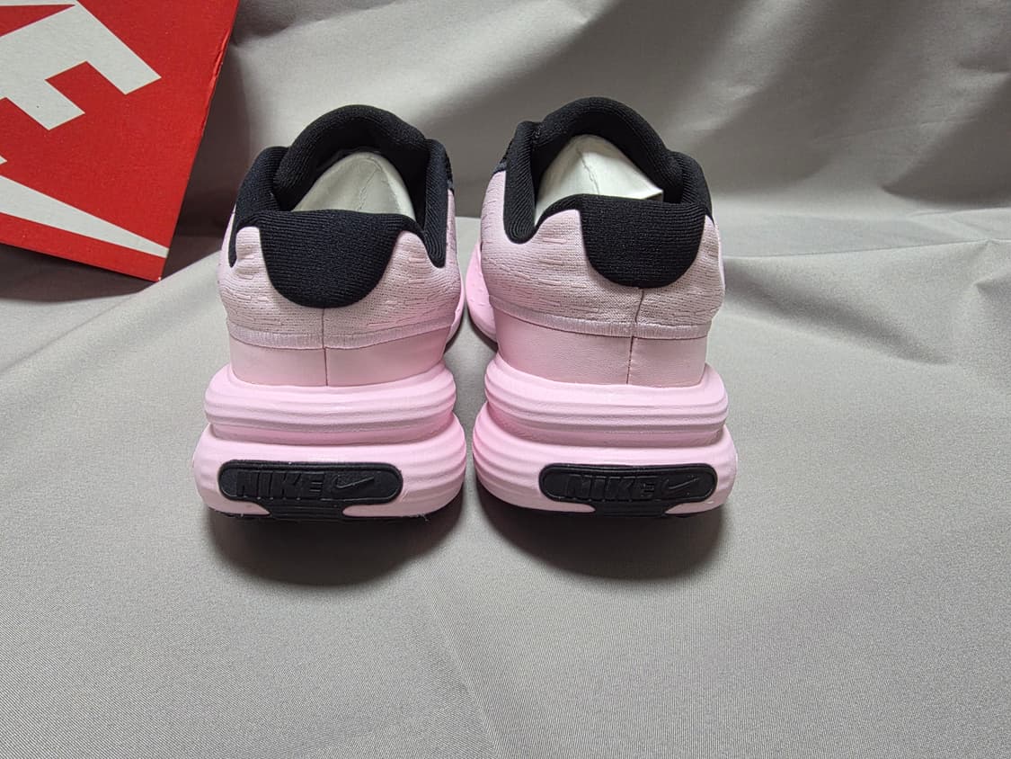 나이키 우먼스 업리프트SC [245mm] 상품이미지5