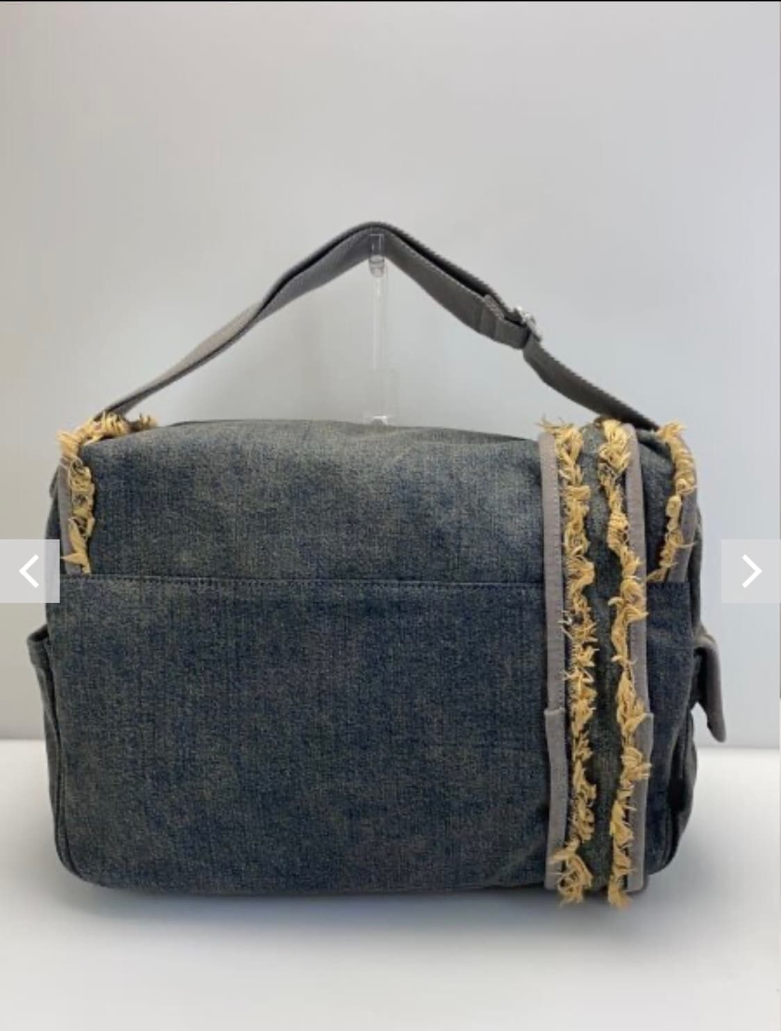 Heaven by Marc Jacobs denim messenger 상품이미지7
