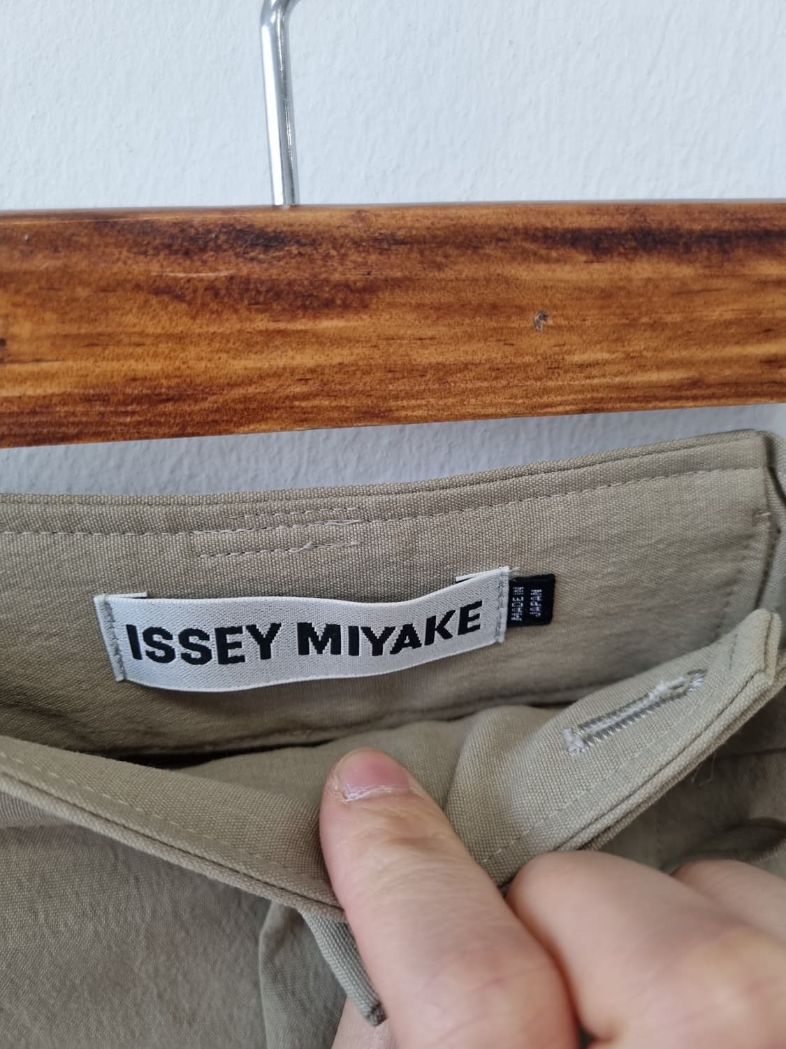 이세이미야케 슬랙스 상품이미지2
