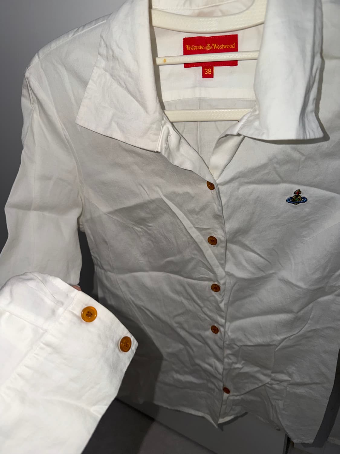 비비안웨스트우드 레드라벨 여성 셔츠 빈티지 화이트 슬림핏 딱붙핏 상품이미지2