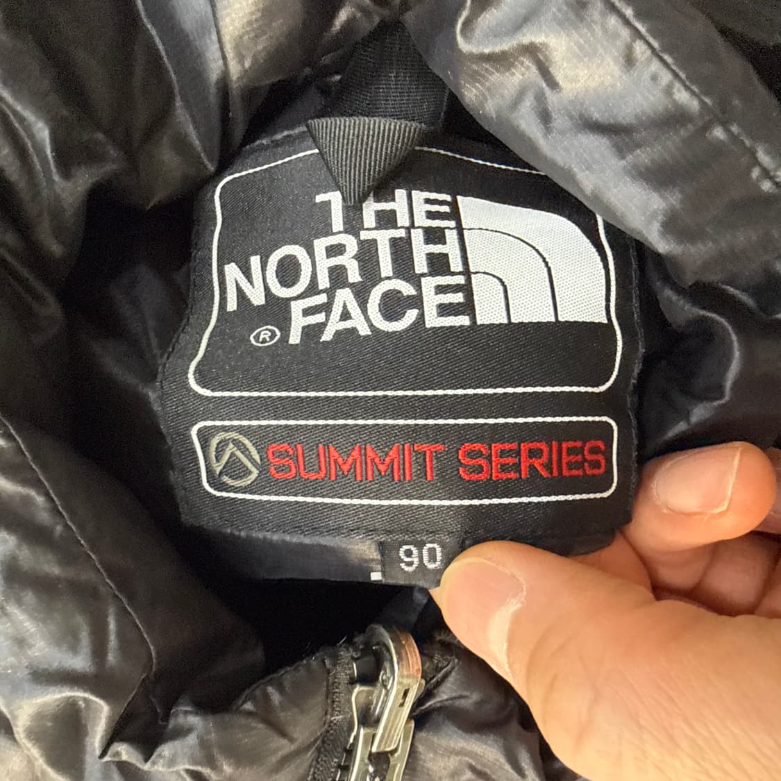 90 노스페이스 써밋 아콘카구아 패딩 0327T 상품이미지3