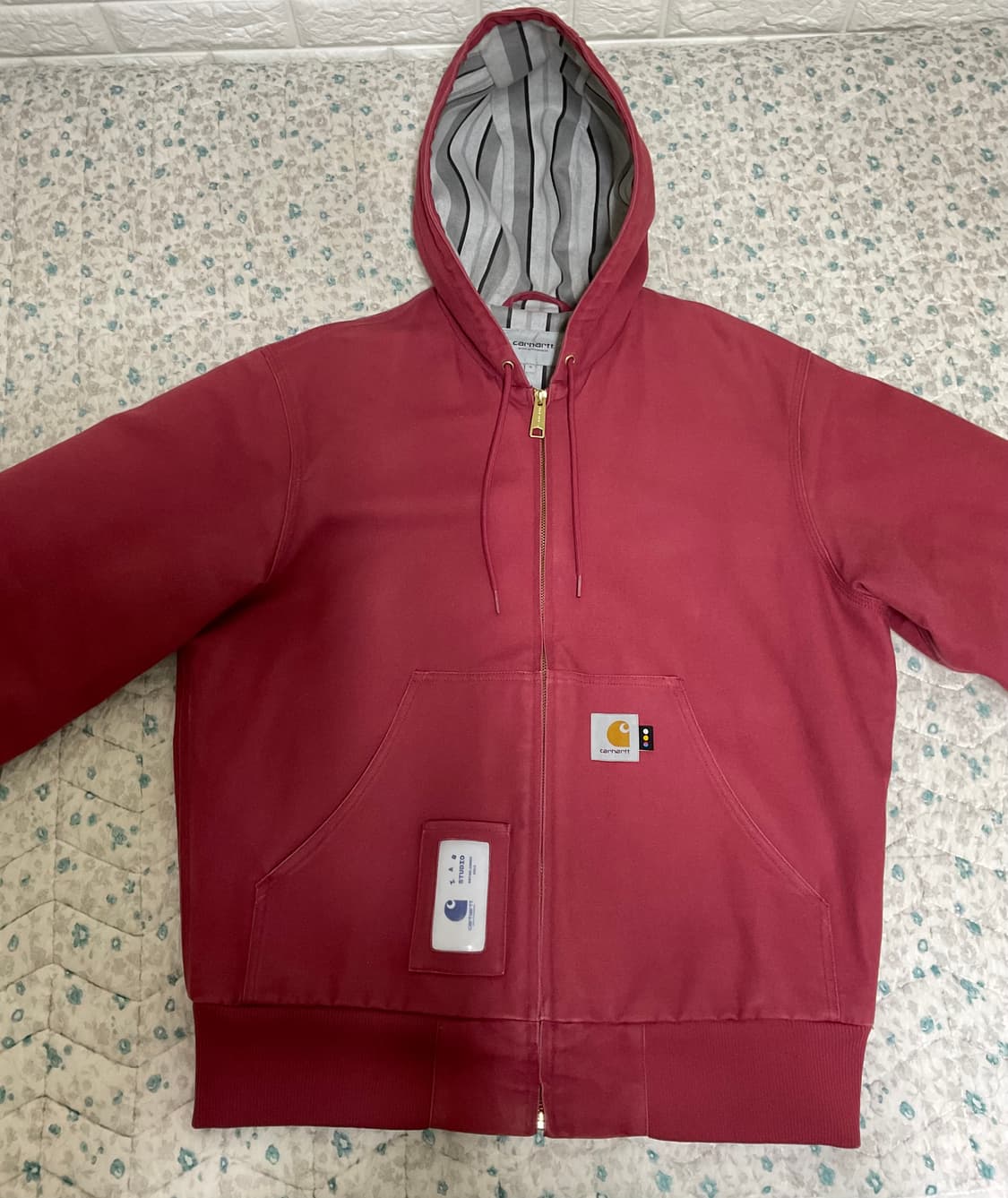 칼하트 x 아이앱 스튜디오 OG 액티브 자켓 레드 S 상품이미지5