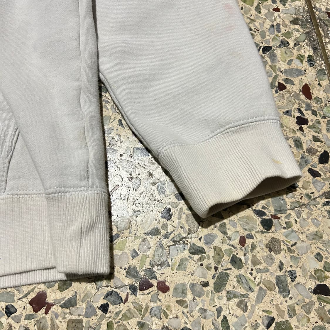 스투시(Stussy) 그레이 후드티 상품이미지6