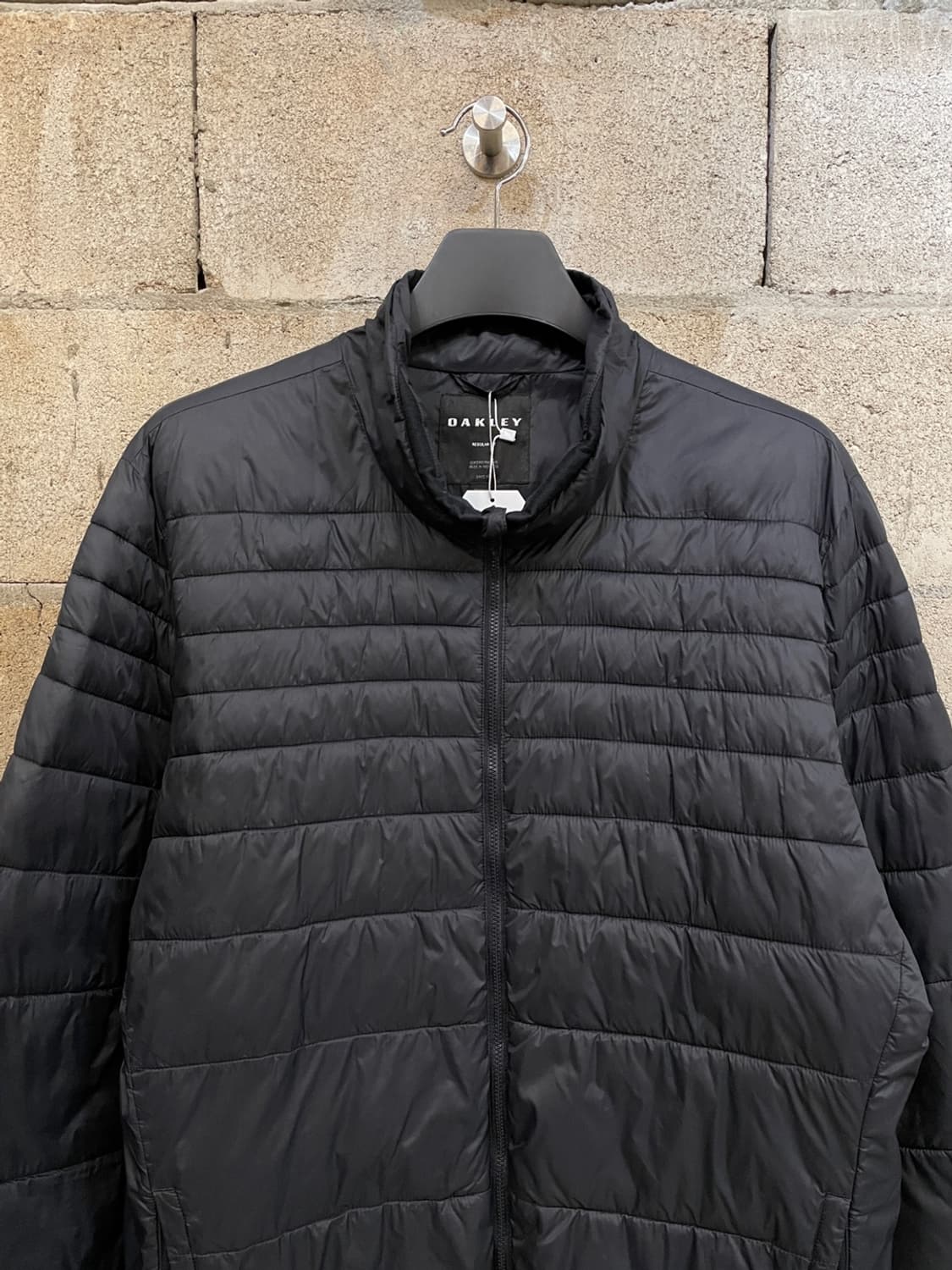 오클리 라이트 패디드 집업 자켓 상품이미지2