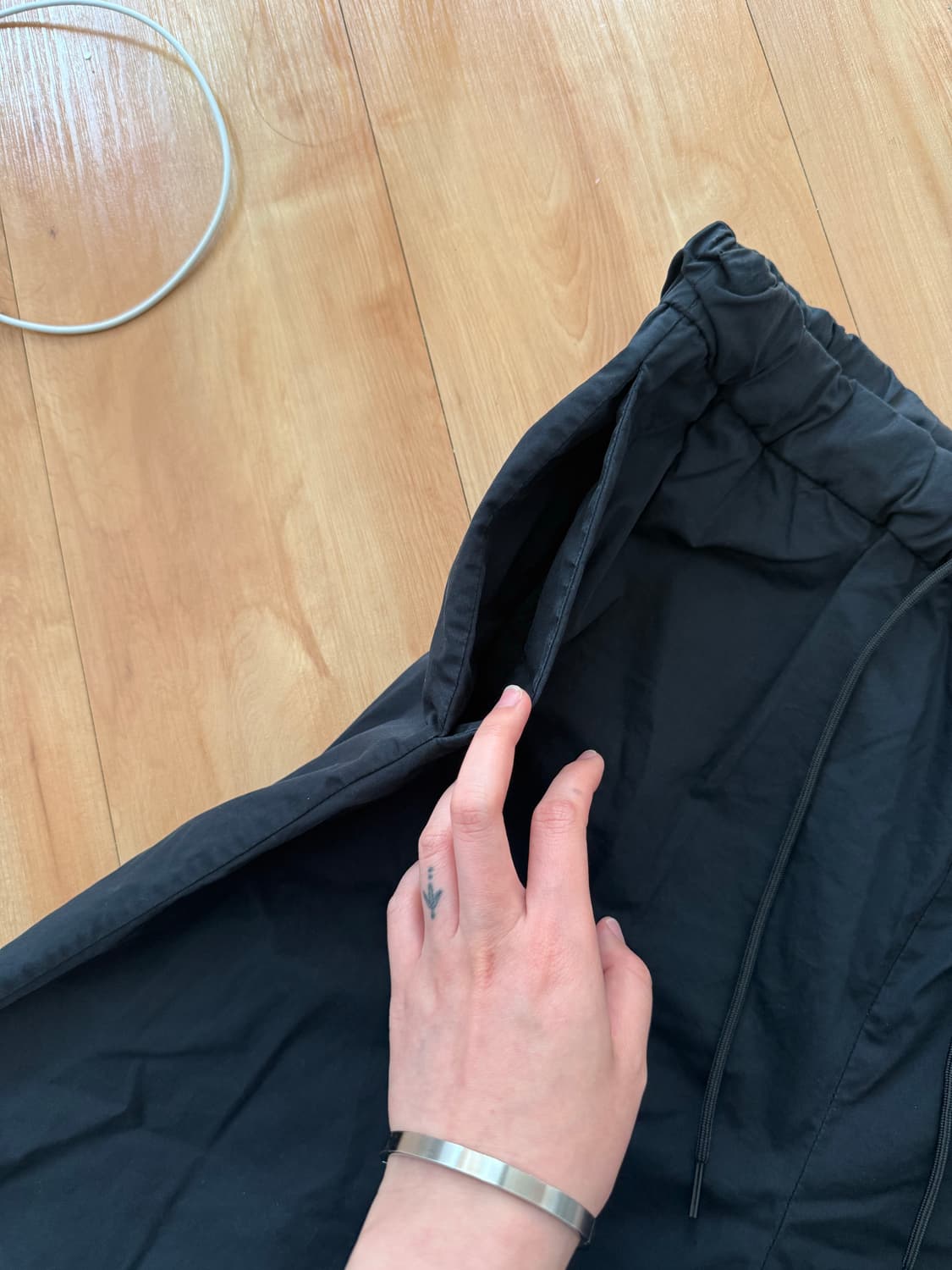 Cos 나일론 버뮤다 팬츠 9부 상품이미지3