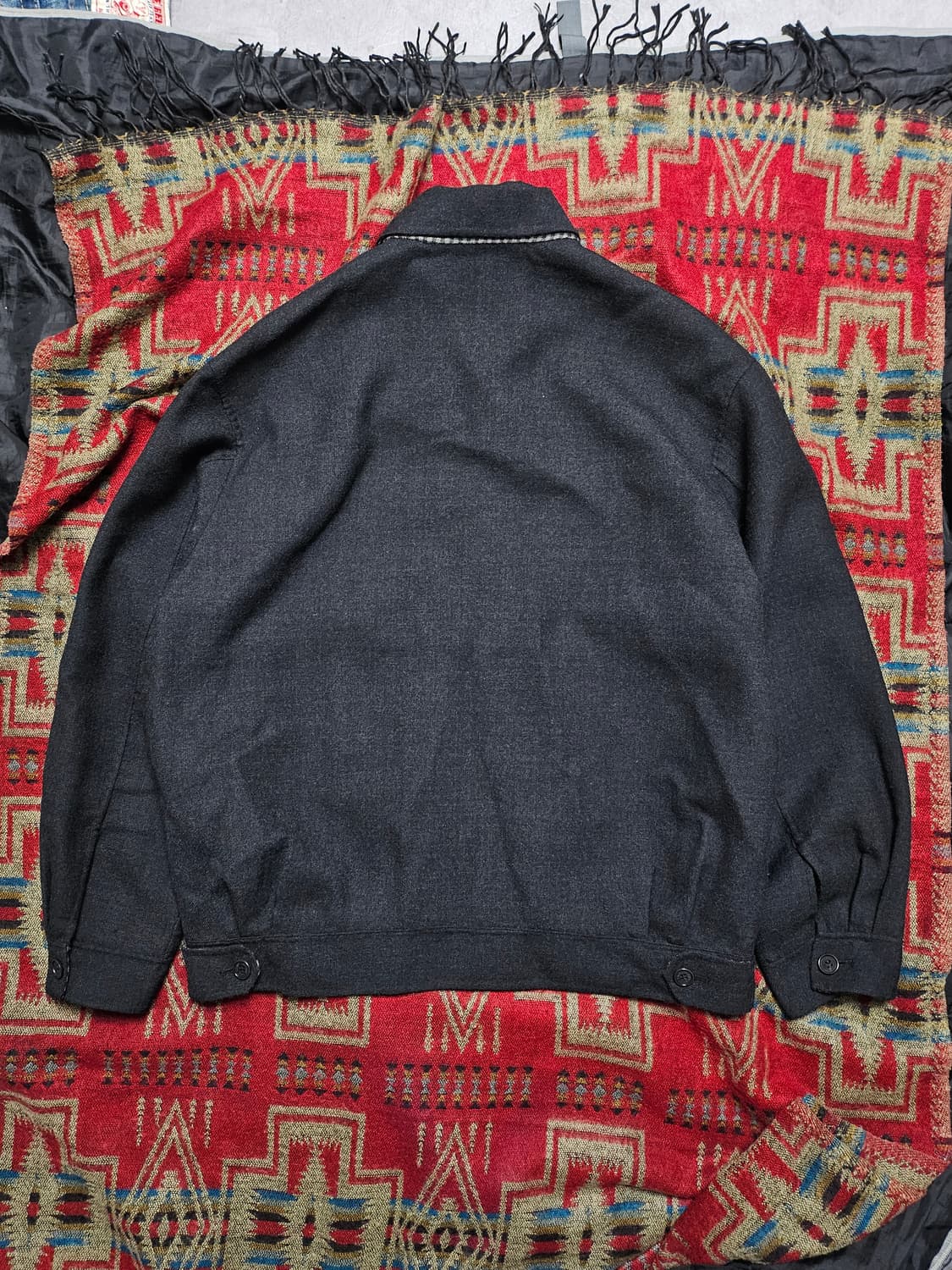 입생로랑 모 차콜 드리즐러 100 상품이미지2