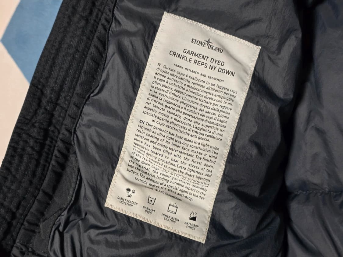 [S] 21fw 스톤아일랜드 크링클랩스 패딩 블랙 상품이미지5