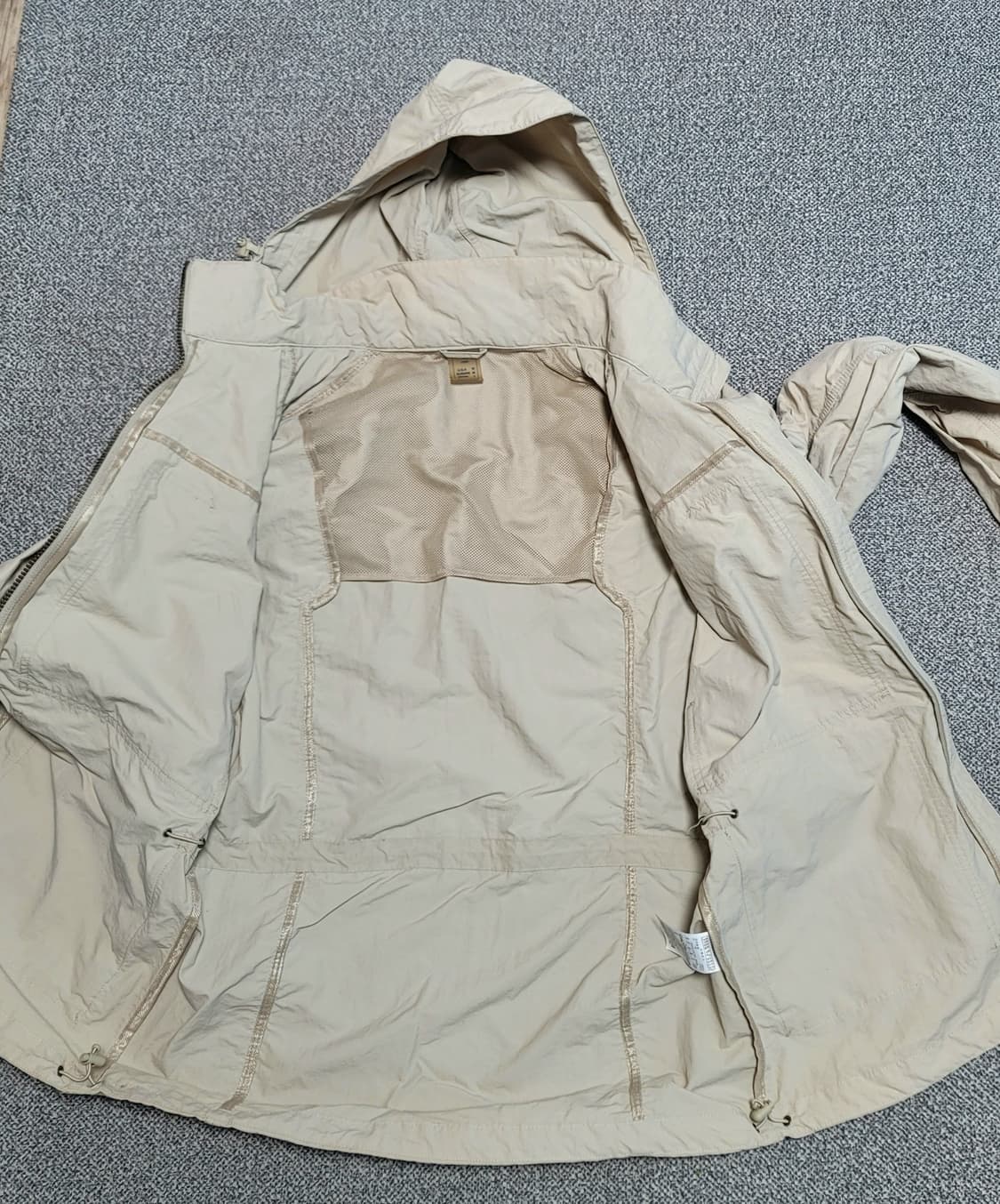 몽벨 후드 마운틴 자켓 M 라이트 베이지 L 상품이미지2