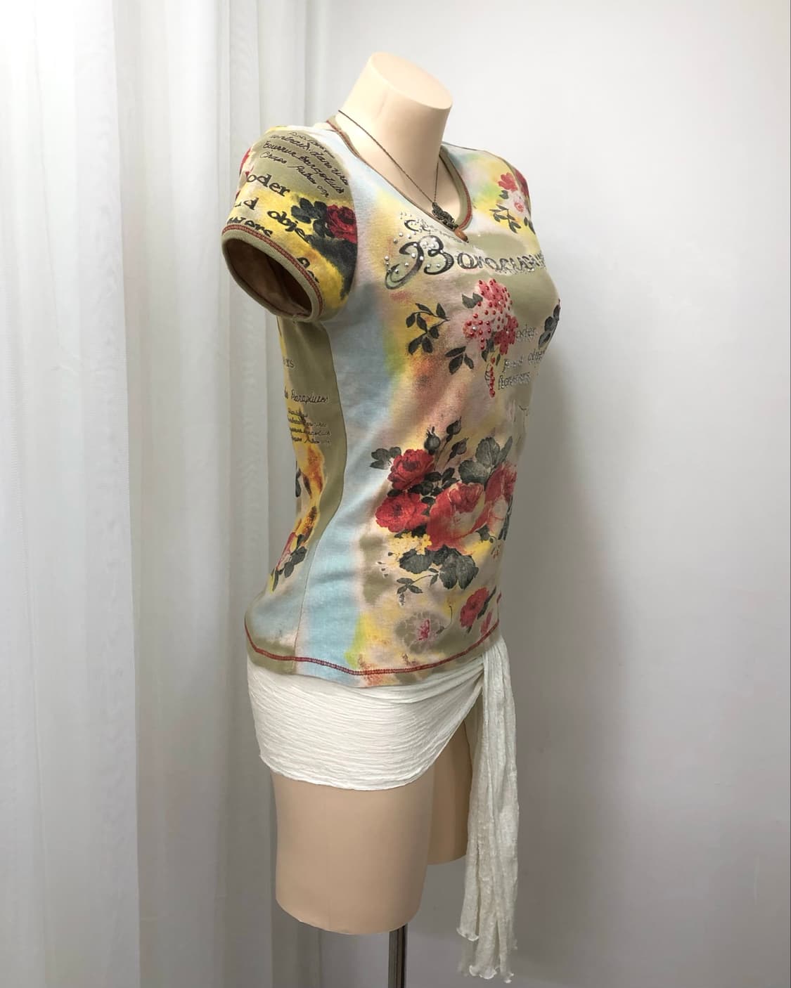 antique floral print cubic lettering tee 상품이미지2