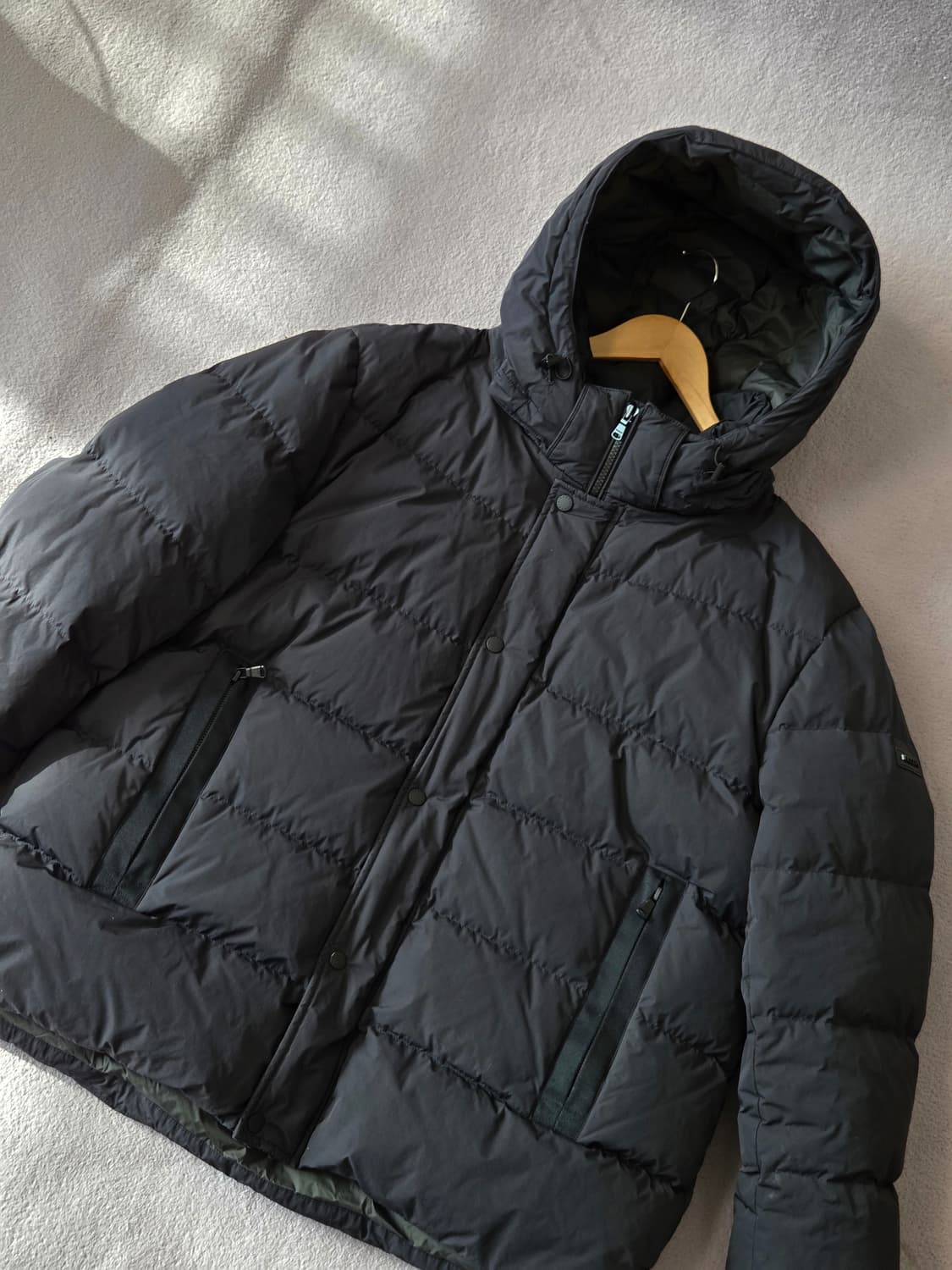 (110)
헤지스 구스다운 패딩점퍼 남
 상품이미지1