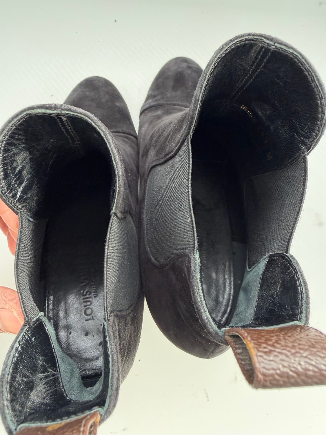 정품) 루이비통 여성 스웨이드 블랙 첼시 부츠 38 상품이미지8