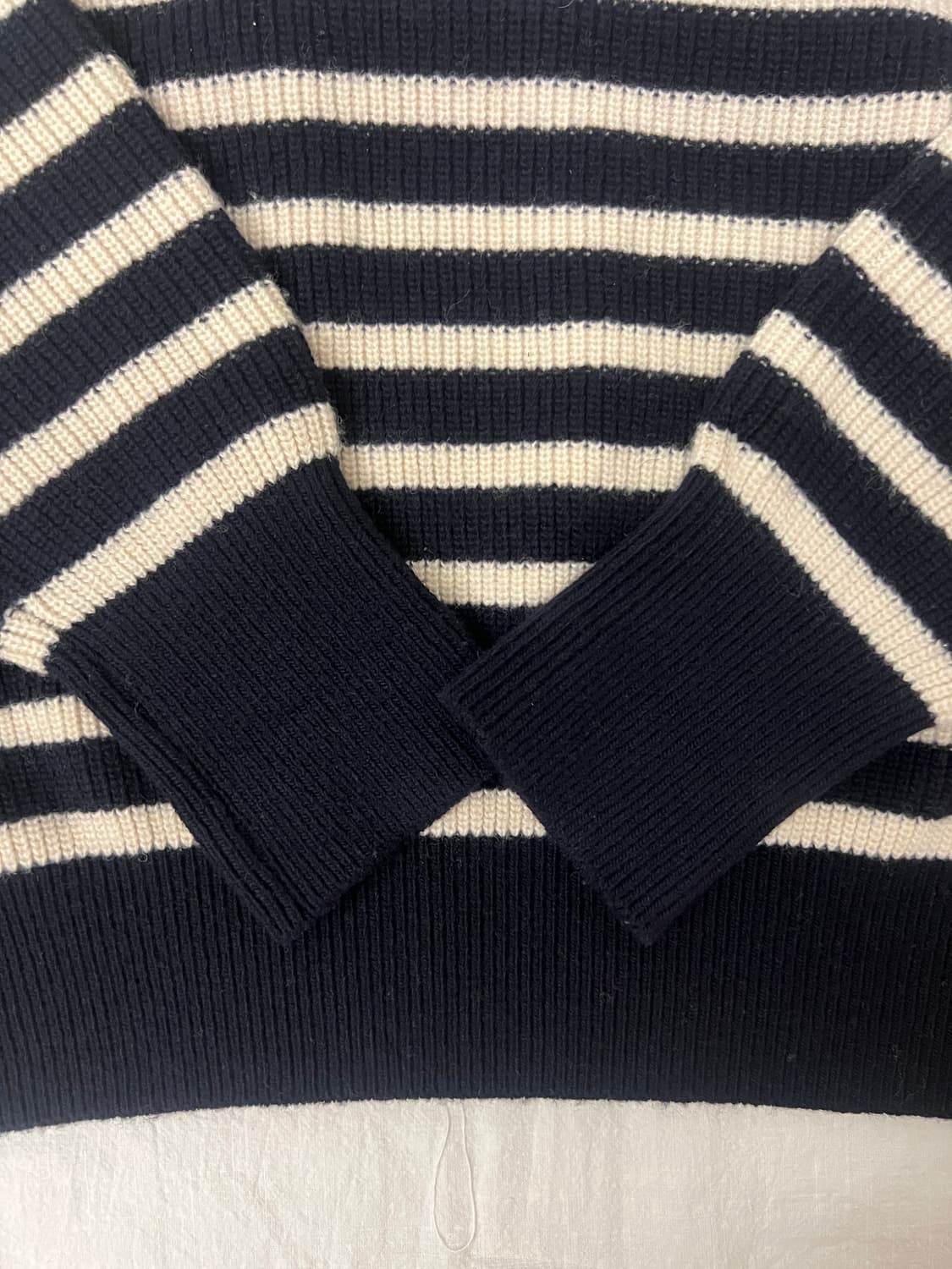 모마디자인/스프라이트 니트 네이비/48 상품이미지3