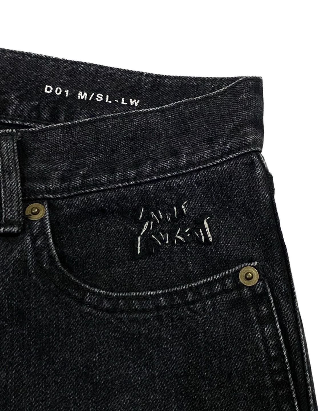 생로랑 디스트로이드 슬림핏 데님 블랙진 상품이미지3