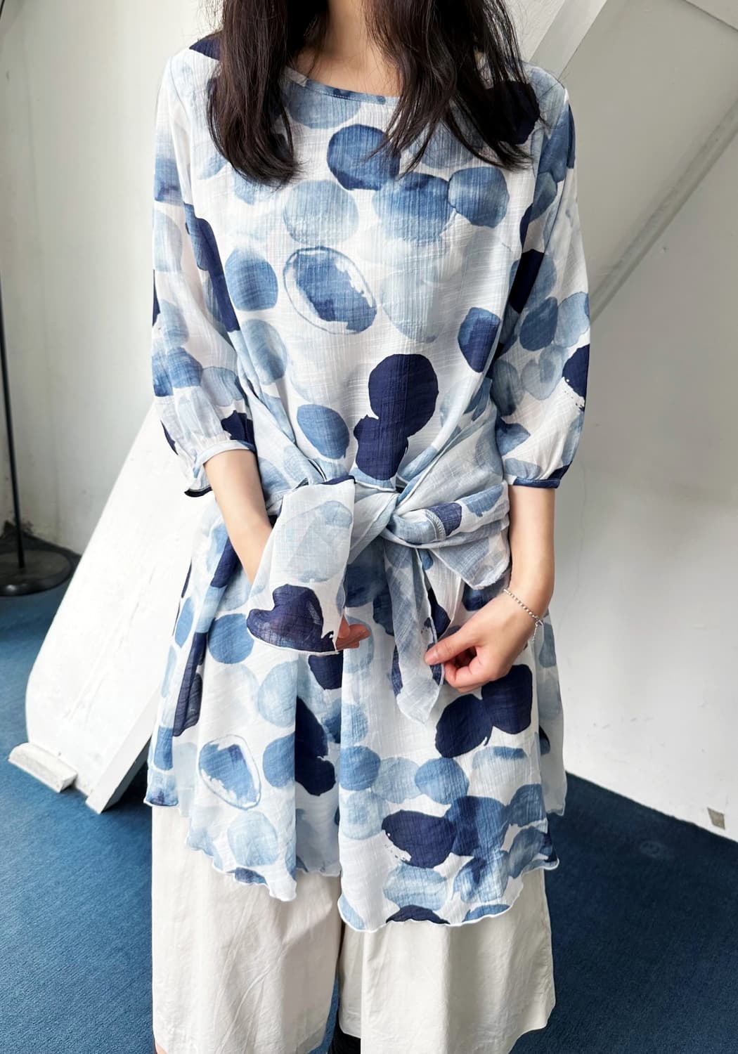 Rayon blend sheer design panel onepiece  상품이미지9
