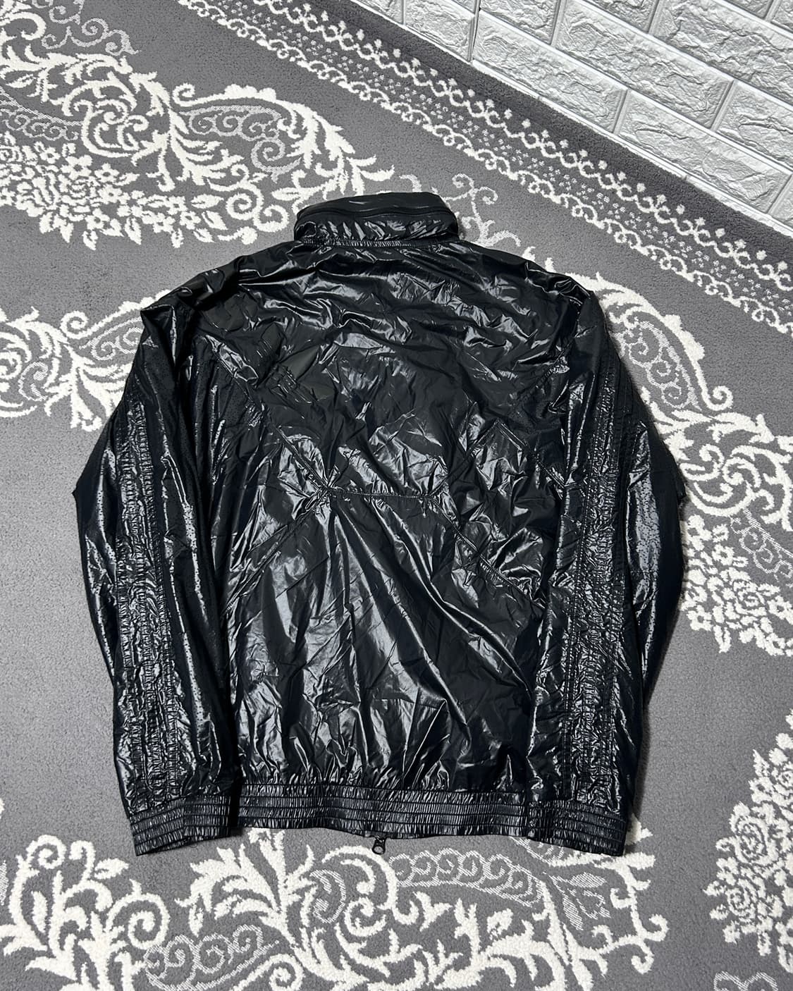 아디다스 글로시 텍스쳐 윈드 브레이커 / 트랙탑 상품이미지5