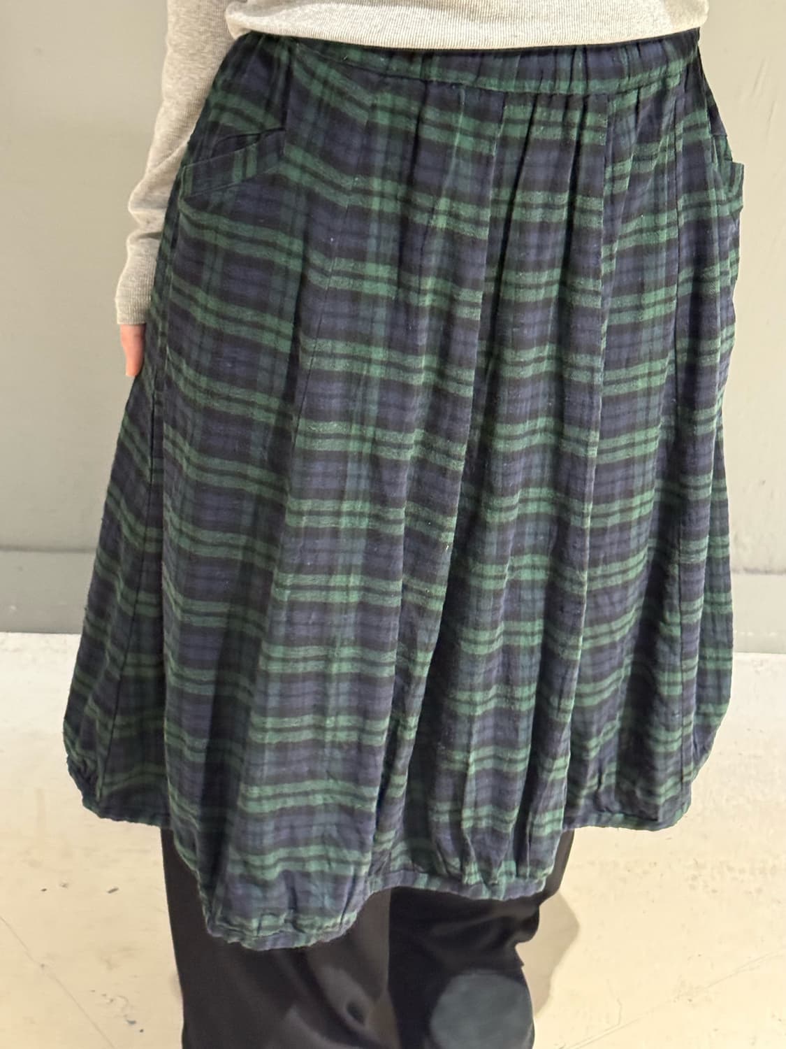 check pattern balloon-fit midi skirt  상품이미지3