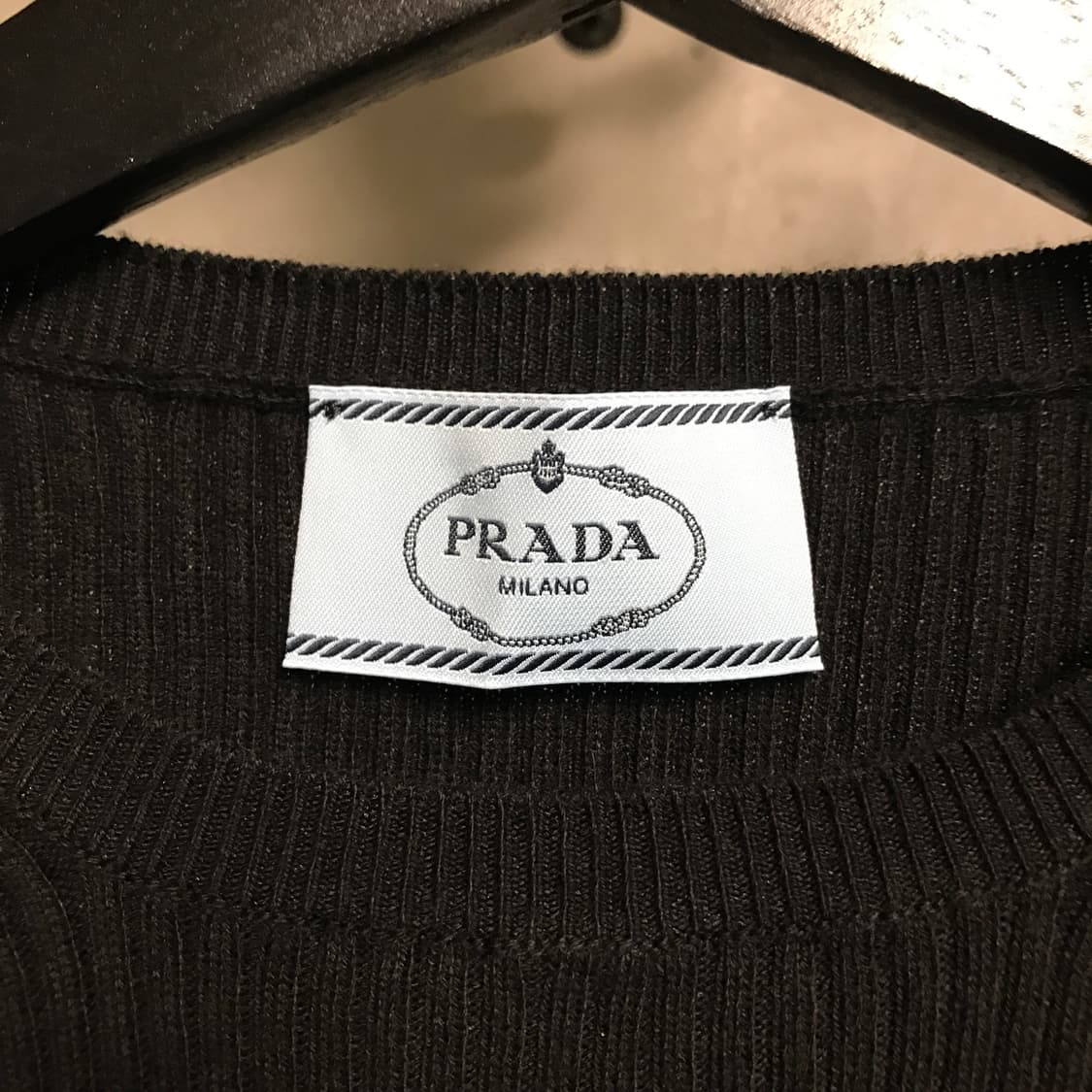 프라다 니트 블랙 38(W) 상품이미지5