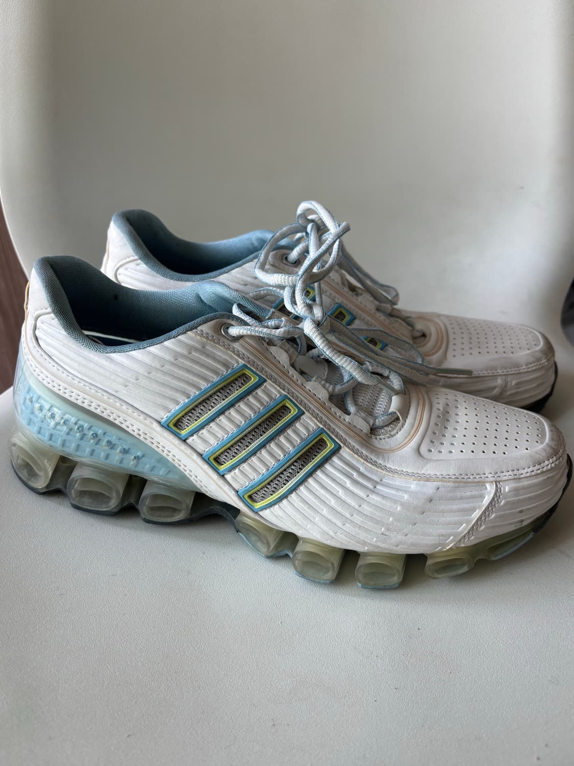 아디다스 바운스 런닝화 235size 상품이미지1