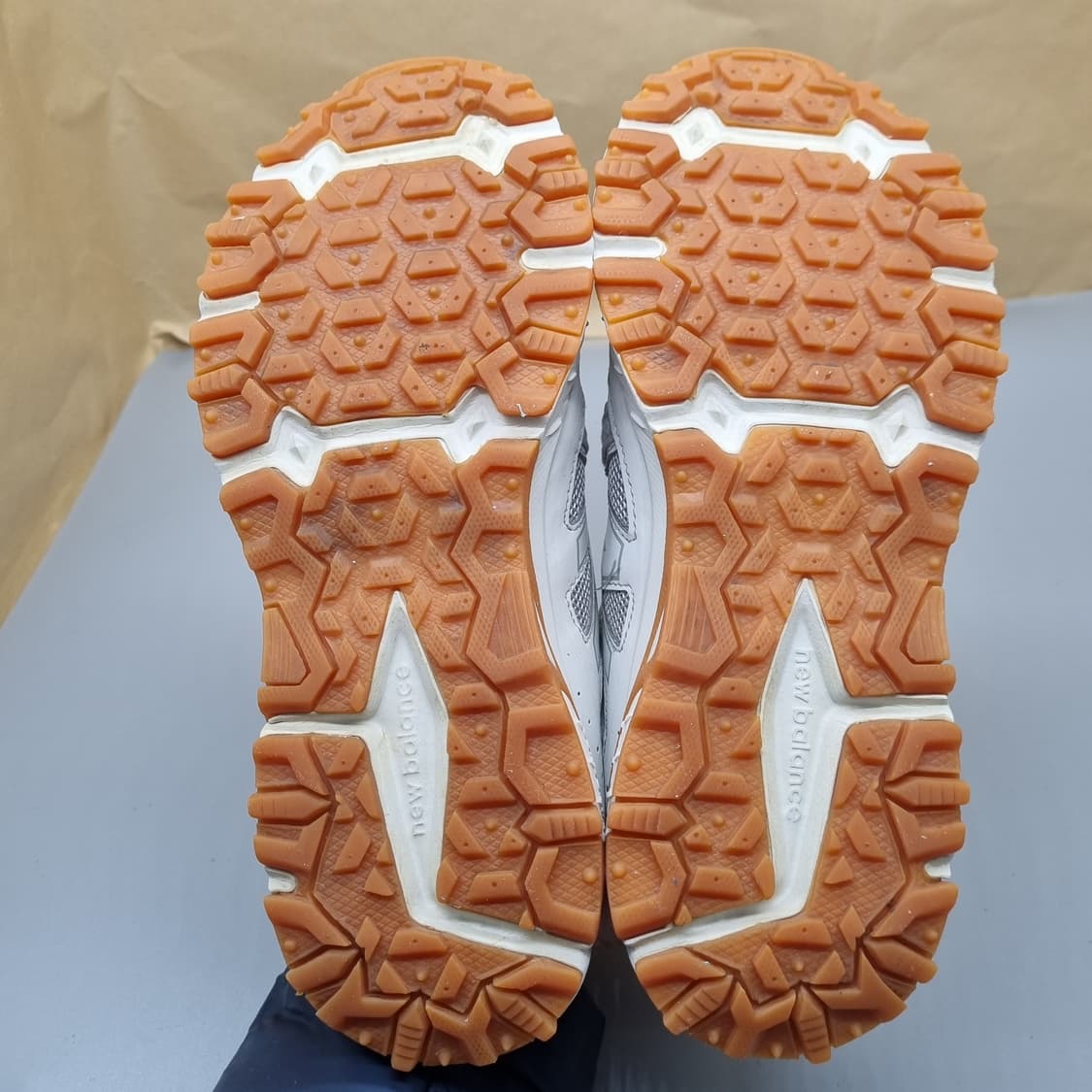 뉴발란스 410 v5 운동화240 상품이미지3