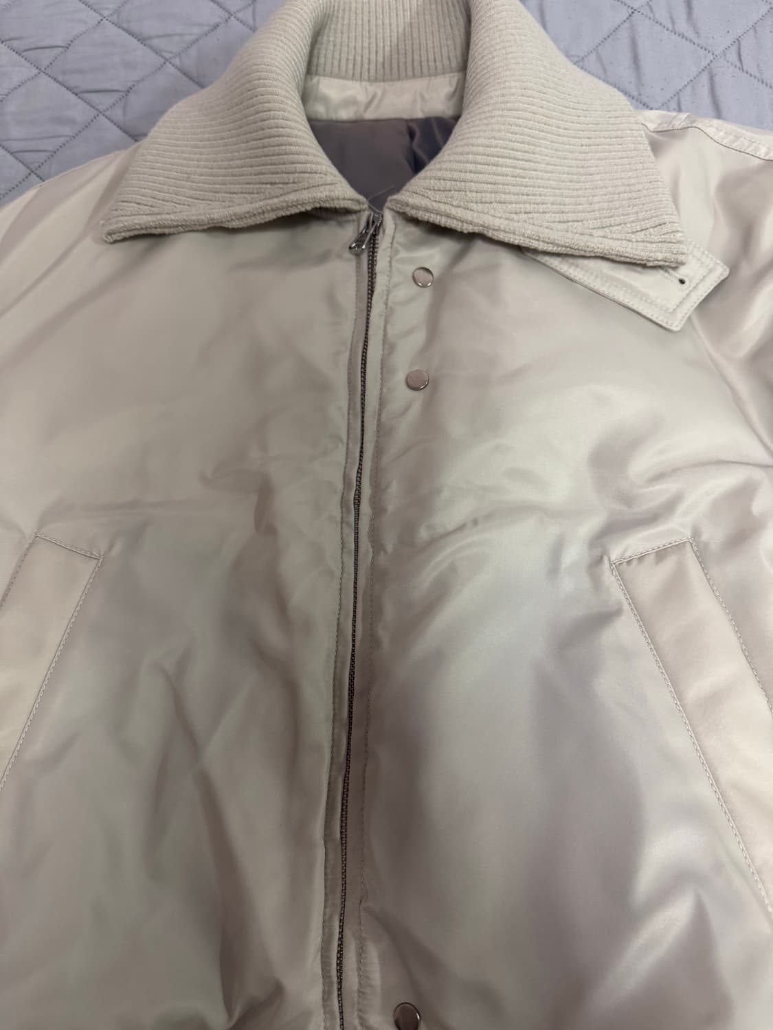 엘무드 비운의 역작 니트콤바인봄버자켓 베이지 상품이미지3