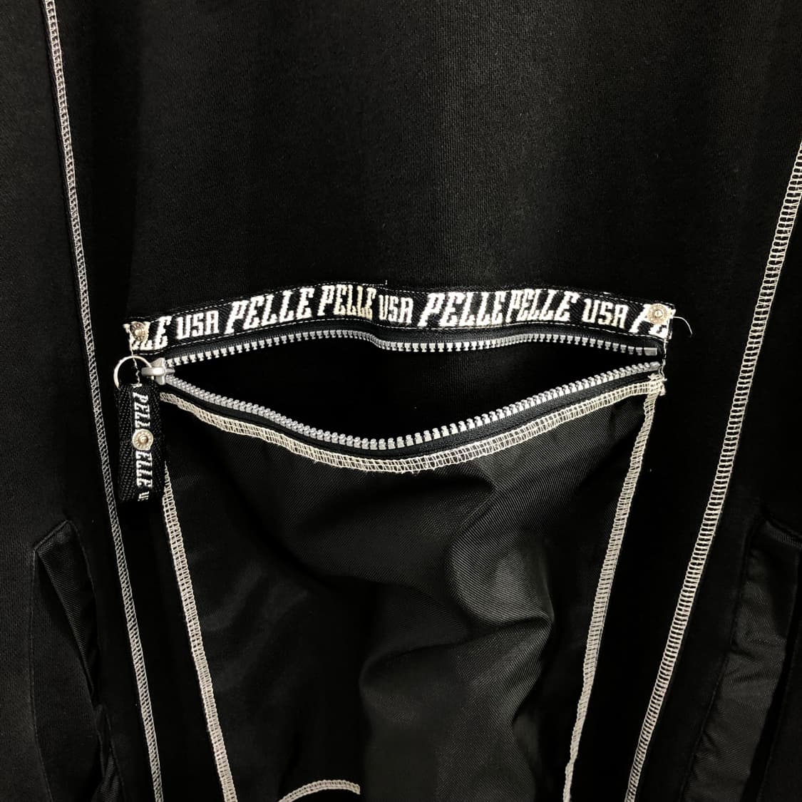 펠레펠레 블랙 스티치 빅포켓 후드티 상품이미지8