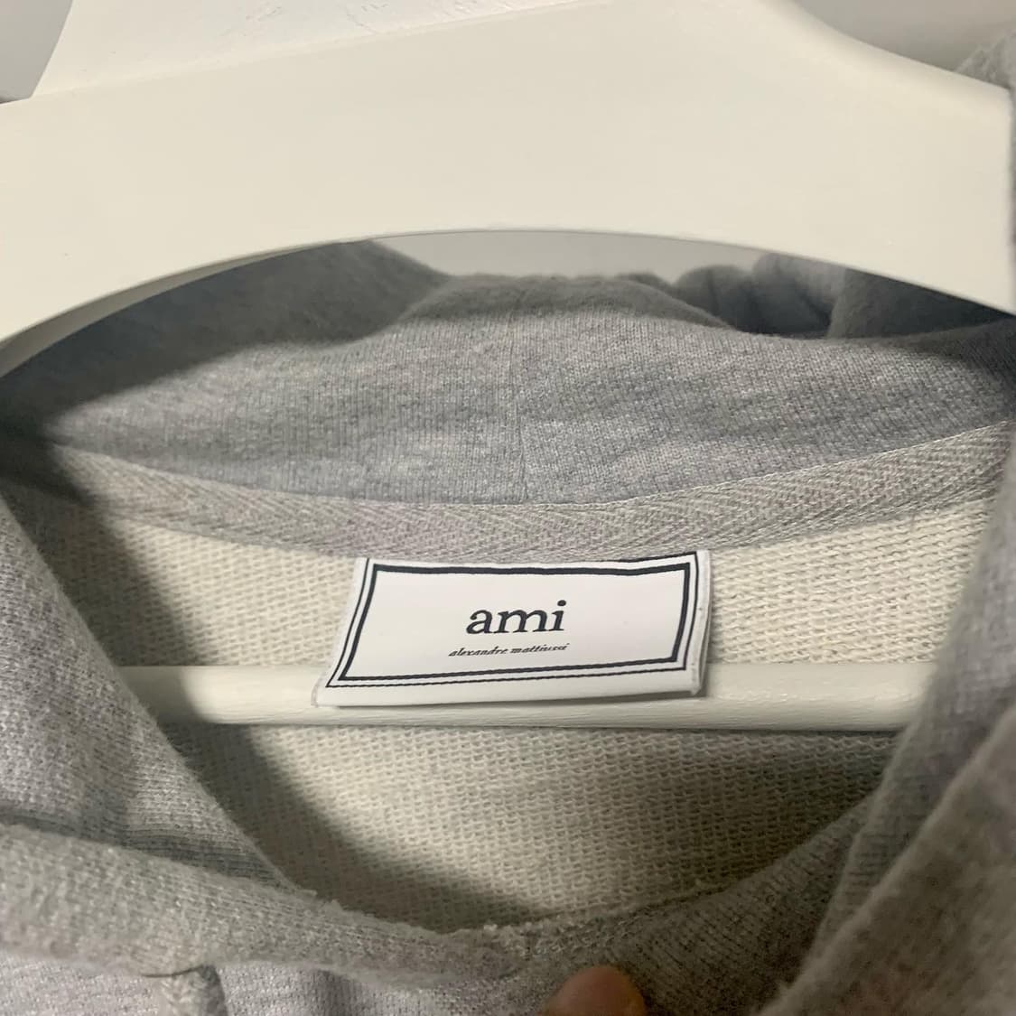 아미 스몰 하트 로고 후드티 그레이 상품이미지5