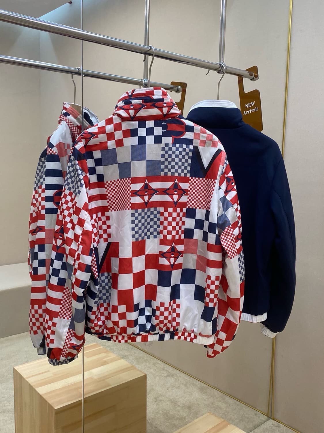 루이비통 양면 리버시블 자켓 상품이미지6