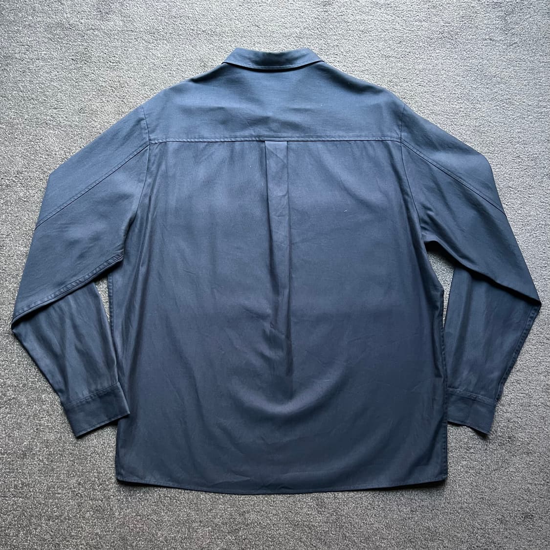 COS 오버사이즈 투 포켓 셔츠 [L] 상품이미지4