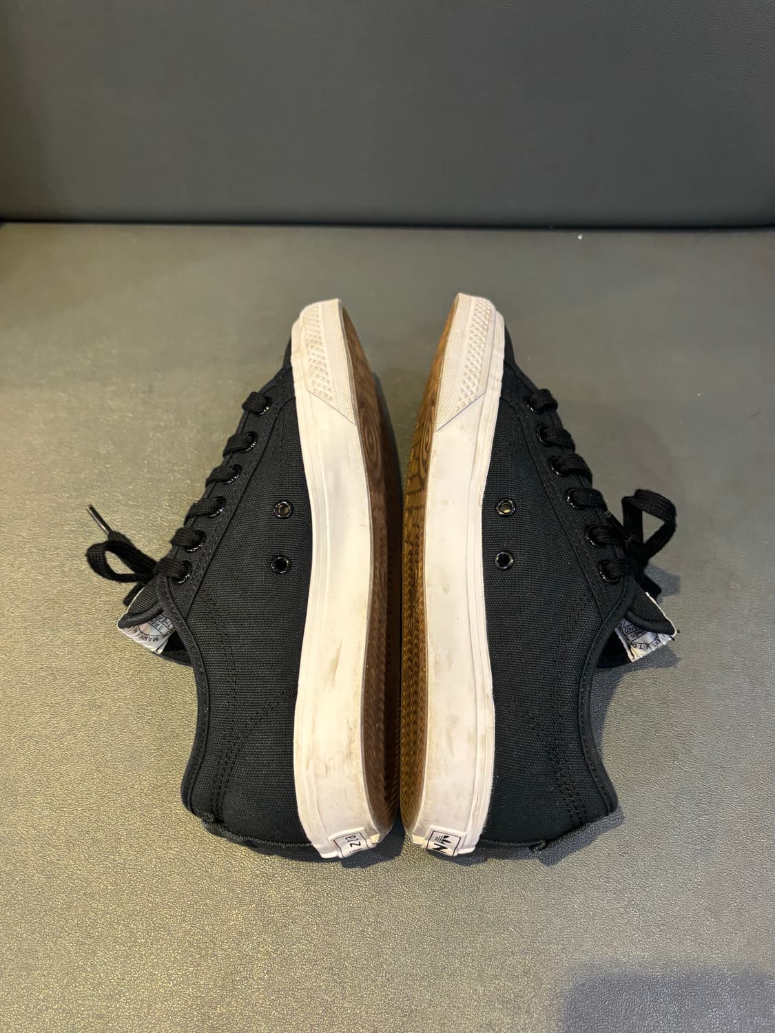 아디다스 니짜 여성 스니커즈 운동화 240사이즈 상품이미지4