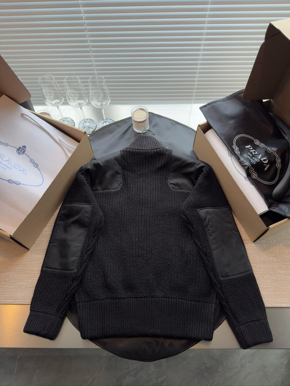 프라다 상품이미지2